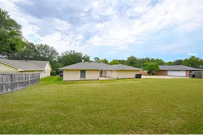 24 Mullaney Street, Greenville, TX 75402 - Photo 39