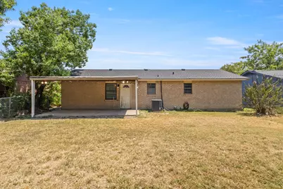 4217 Central Lane, Balch Springs, TX 75180 - Photo 11