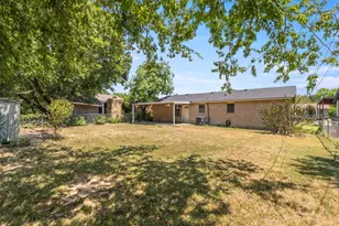 4217 Central Ln, Balch Springs, TX 75180 - Photo 13