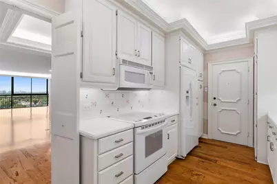 6335 W Northwest Highway #918, Dallas, TX 75225 - Photo 21