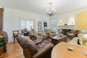 311 E Marvin Ave, Waxahachie, TX 75165 - Photo 5