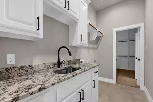 1052 Arbor Vista Dr, Azle, TX 76020 - Photo 19