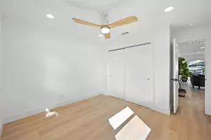 6912 Town N Dr, Dallas, TX 75231 - Photo 21