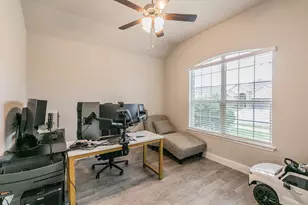 213 Gill Point Ln, Aledo, TX 76008 - Photo 23