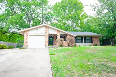 2618 Woodlawn Drive, Ennis, TX 75119 - Photo 1