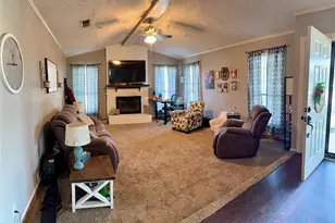 1012 Lincoln Dr, Sulphur Springs, TX 75482 - Photo 5