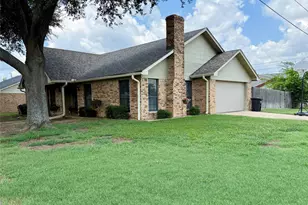 1012 Lincoln Dr, Sulphur Springs, TX 75482 - Photo 1