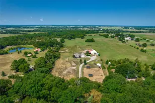 899 Co Rd 1555, Bonham, TX 75418 - Photo 33