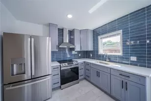 13871 Brookgreen Dr, Dallas, TX 75240 - Photo 9