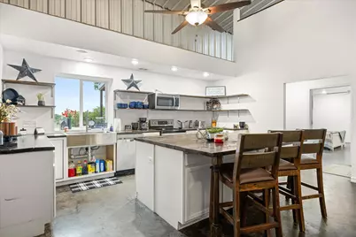 1817 S Morgan Street, Granbury, TX 76048 - Photo 13