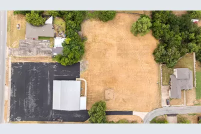 1817 S Morgan Street, Granbury, TX 76048 - Photo 39