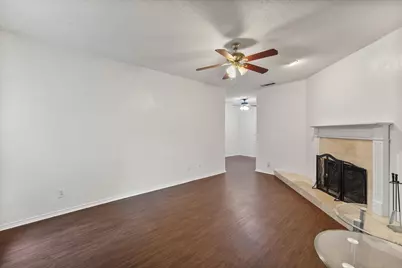 2105 Count Fleet Drive #202, Arlington, TX 76011 - Photo 7