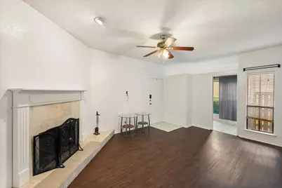 2105 Count Fleet Drive #202, Arlington, TX 76011 - Photo 9