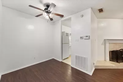 2105 Count Fleet Drive #202, Arlington, TX 76011 - Photo 11