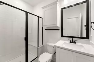 2136 Valencia Dr, Little Elm, TX 75068 - Photo 5