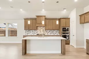 1605 Community Dr, Cedar Hill, TX 75116 - Photo 11