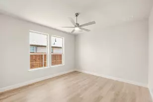 1605 Community Dr, Cedar Hill, TX 75116 - Photo 15