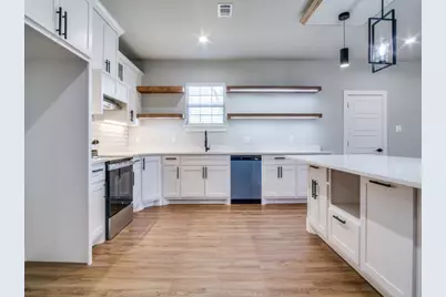 2860 Cr 312, Cleburne, TX 76031 - Photo 9