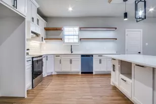 2860 Cr 312, Cleburne, TX 76031 - Photo 9