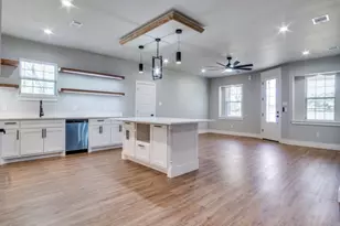 2860 Cr 312, Cleburne, TX 76031 - Photo 11