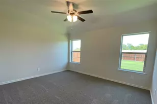 560 Clear Rain St, Lavon, TX 75166 - Photo 7