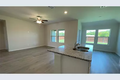 560 Clear Rain Street, Lavon, TX 75166 - Photo 3