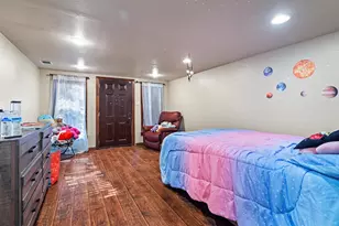 801 E Main St, Tioga, TX 76271 - Photo 21