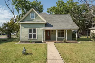 801 E Main Street, Tioga, TX 76271 - Photo 1