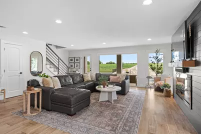 2402 Country Club Road, Ennis, TX 75119 - Photo 9