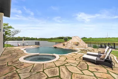 2402 Country Club Road, Ennis, TX 75119 - Photo 25