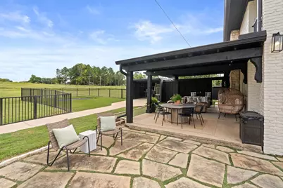 2402 Country Club Road, Ennis, TX 75119 - Photo 27