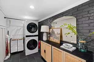 2402 Country Club Rd, Ennis, TX 75119 - Photo 23