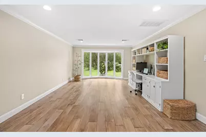 2402 Country Club Road, Ennis, TX 75119 - Photo 13