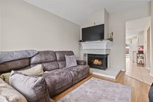 108 Hunter Dr, Cedar Hill, TX 75104 - Photo 5