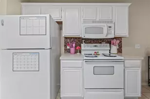 108 Hunter Dr, Cedar Hill, TX 75104 - Photo 13