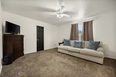 308 Faith Court, Burleson, TX 76028 - Photo 29