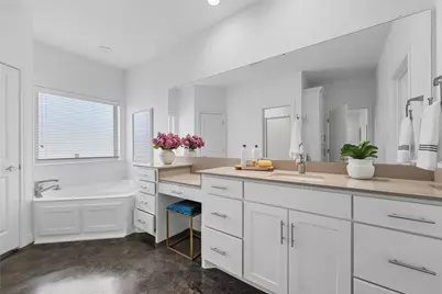 2016 S 11th Street, Waco, TX 76706 - Photo 31