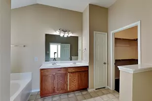 645 Chalk Knoll Rd, Fort Worth, TX 76108 - Photo 9