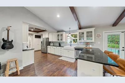 518 W Kansas Street, Van, TX 75790 - Photo 7