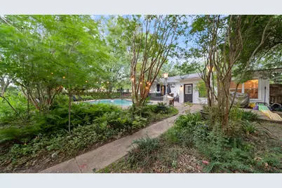 518 W Kansas Street, Van, TX 75790 - Photo 23