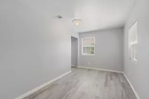 1103 1st Ave, McKinney, TX 75069 - Photo 17