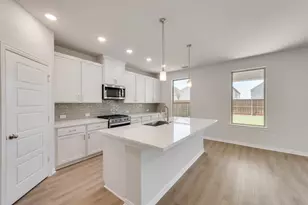 4116 Tarlton Rd, Little Elm, TX 75068 - Photo 5