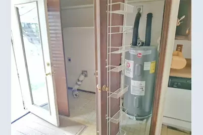 5325 Strickland Avenue, The Colony, TX 75056 - Photo 5