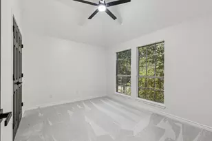 915 Inverness Cir, Highland Village, TX 75077 - Photo 33