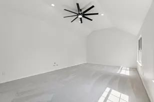 915 Inverness Cir, Highland Village, TX 75077 - Photo 17