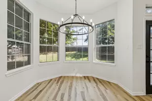 915 Inverness Cir, Highland Village, TX 75077 - Photo 11