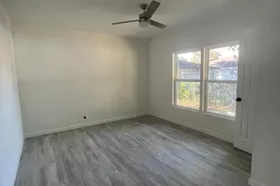 4345 Jamaica St, Dallas, TX 75210 - Photo 9