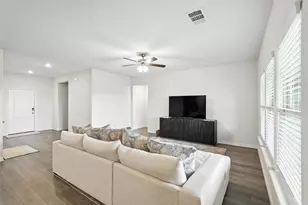 135 Exploration Wy, Fate, TX 75189 - Photo 5