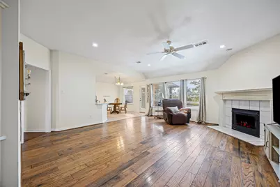 1207 Louise Lane, Ennis, TX 75119 - Photo 5