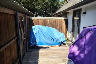 13849 Leinsper Green St, Dallas, TX 75240 - Photo 21